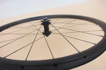 29er 3K Matt felület Első kerék 24 lyukak 30mm széles Egyenesen húzza XC kerékpár kerék, 25mm mély Perdöntő hookless, testre szabható